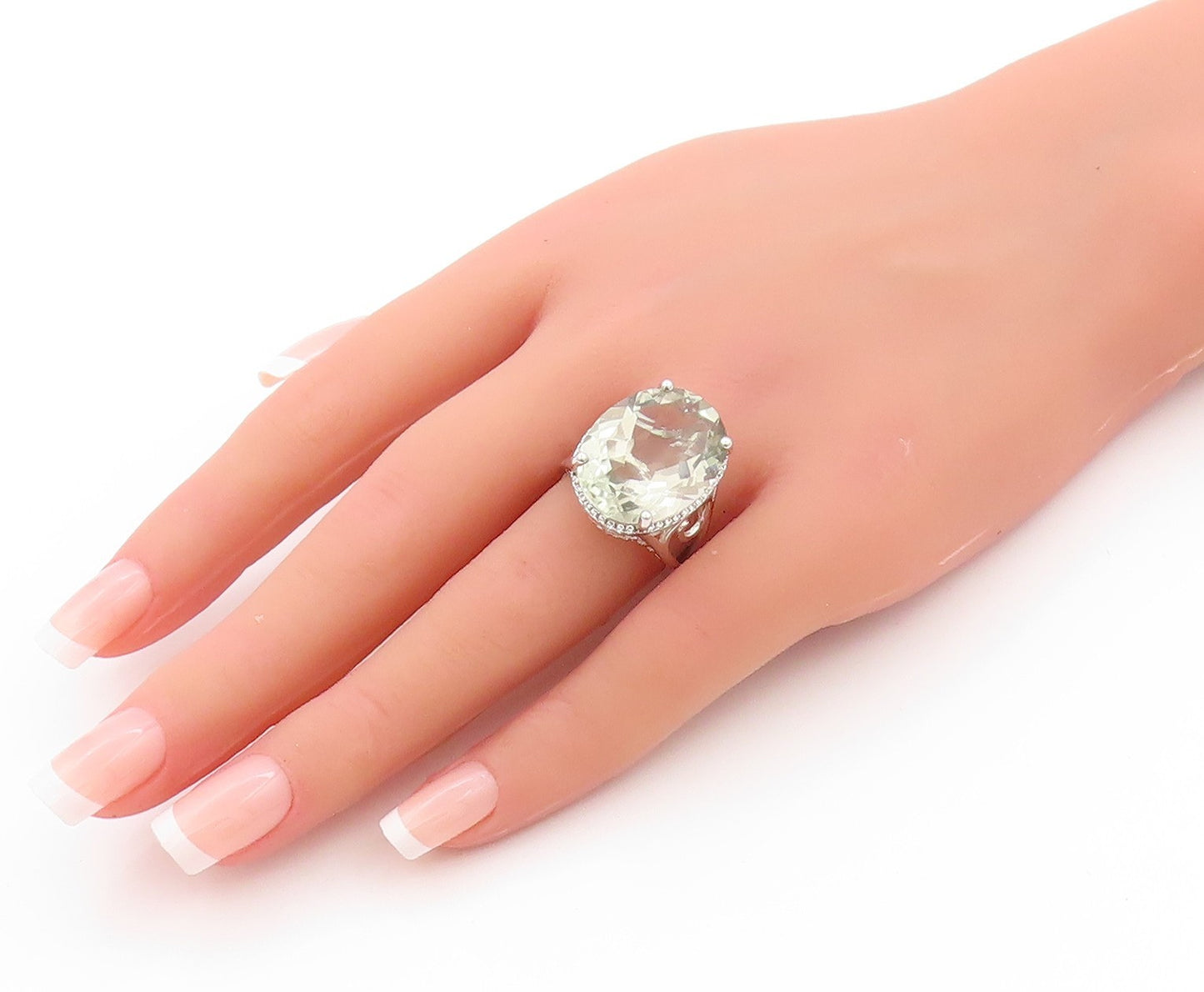 925 Sterling Silver Vintage Ring Oval Green Amethyst Halo Topaz  Sz 7  RG32736