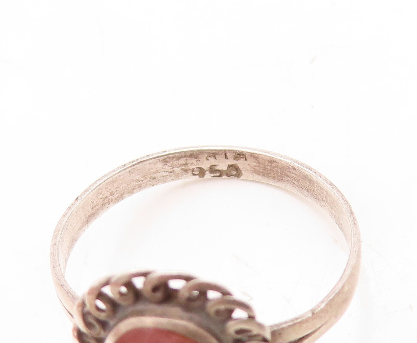 925 Sterling Silver Vintage Ring Swirly Loop Border Gemstone  Sz 7.5  RG31475