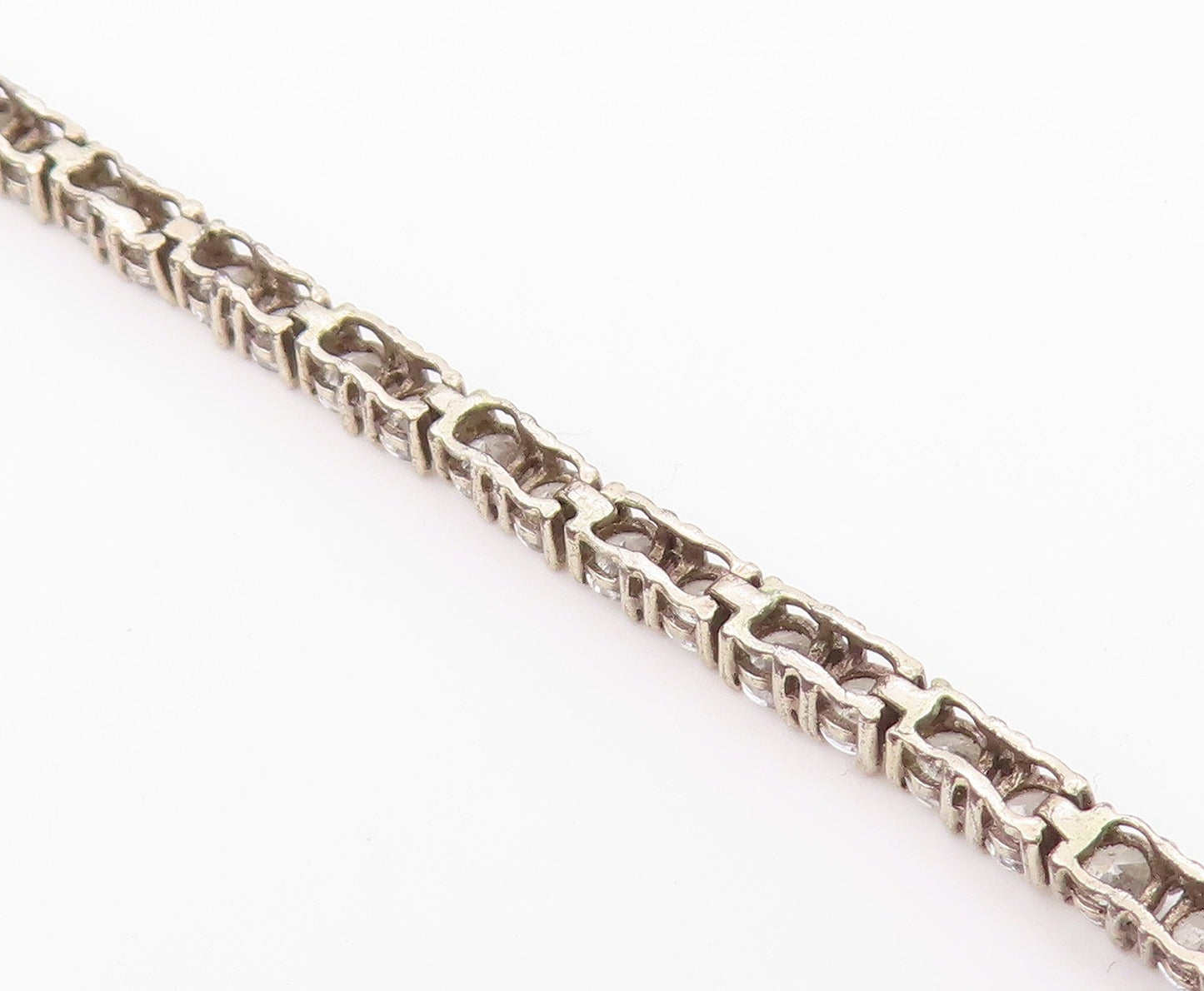 925 Sterling Silver  Vintage Round Cut Cubic Zirconia Chain Bracelet  BT5111