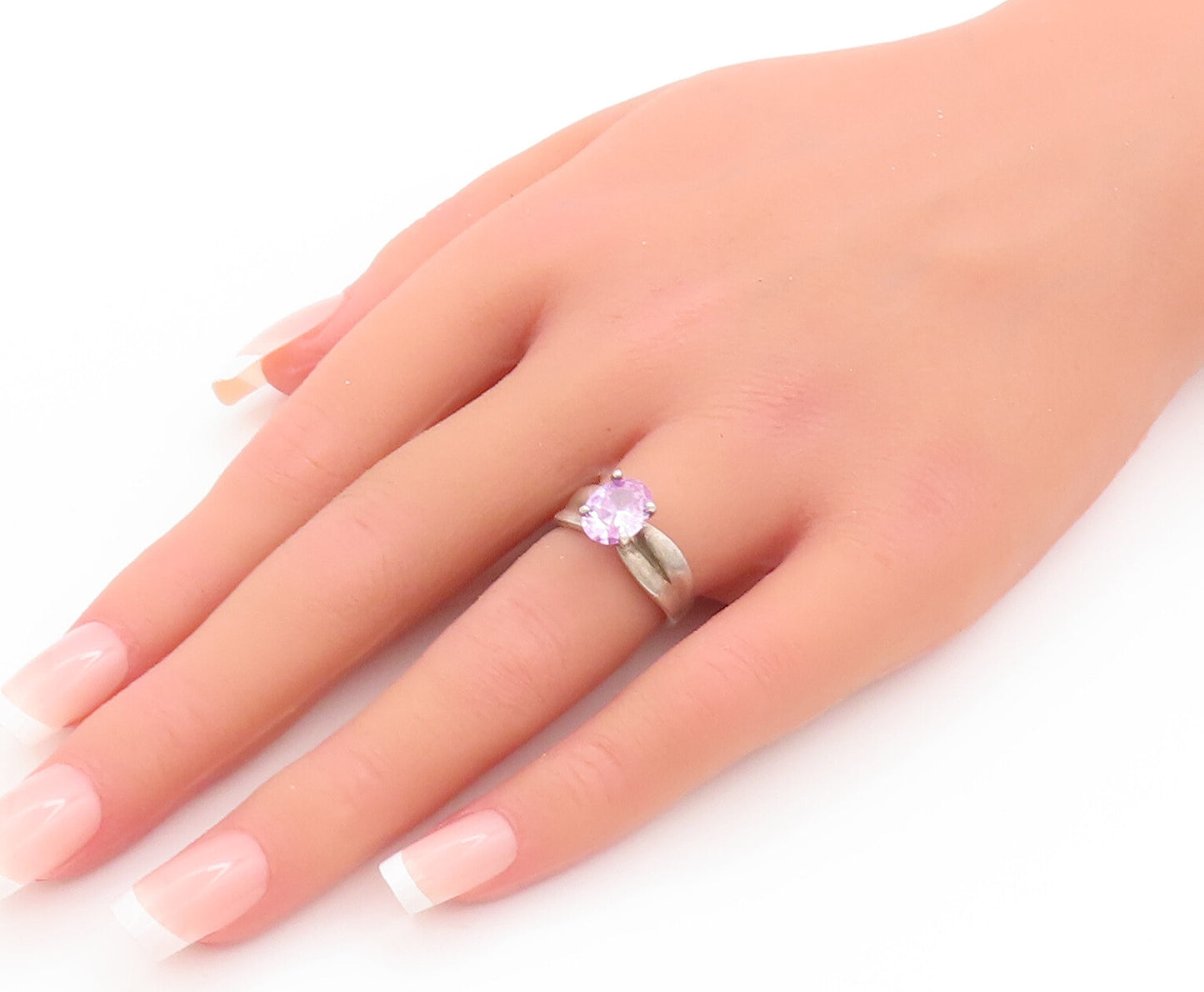 925 Sterling Silver Vintage Ring Carved Shank Round Cut Amethyst  Sz 5  RG28303