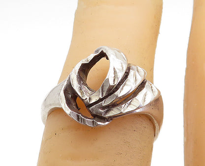 925 Sterling Silver  Vintage Diamond Cut Detail Swirl Band Ring Sz 5.5  RG6463