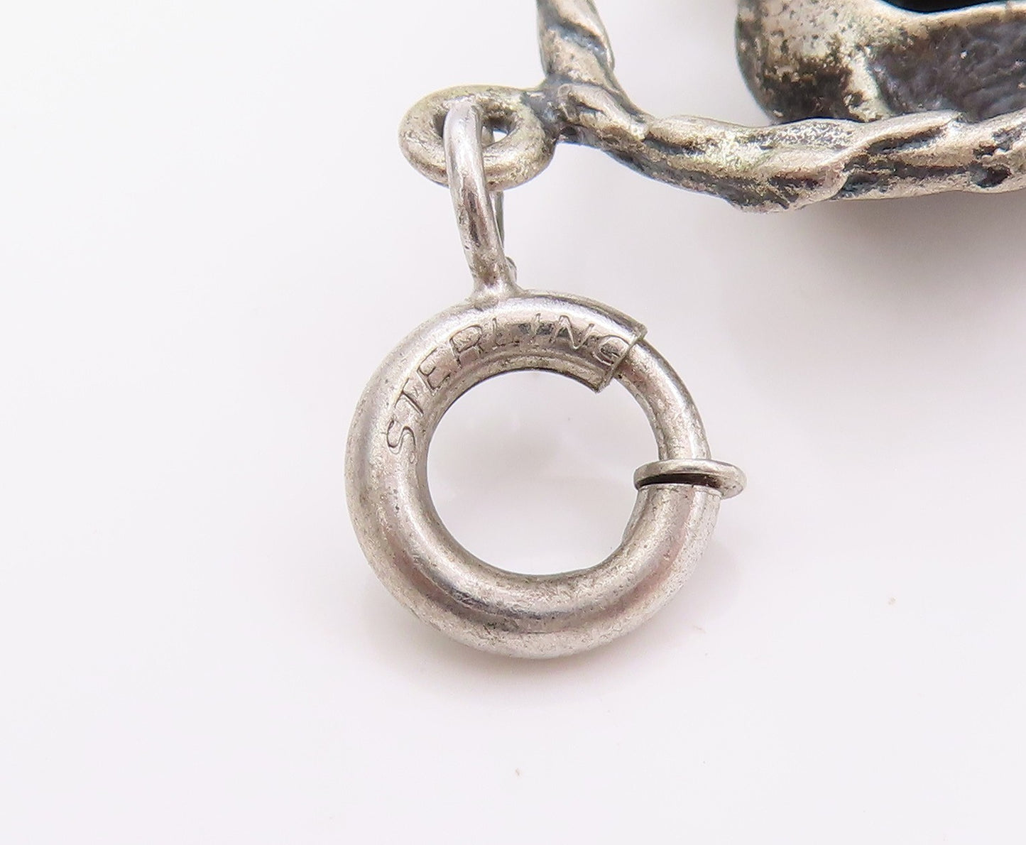 925 Sterling Silver Vintage Pendant Etched Bunny In Easter Basket Charm  PT24788