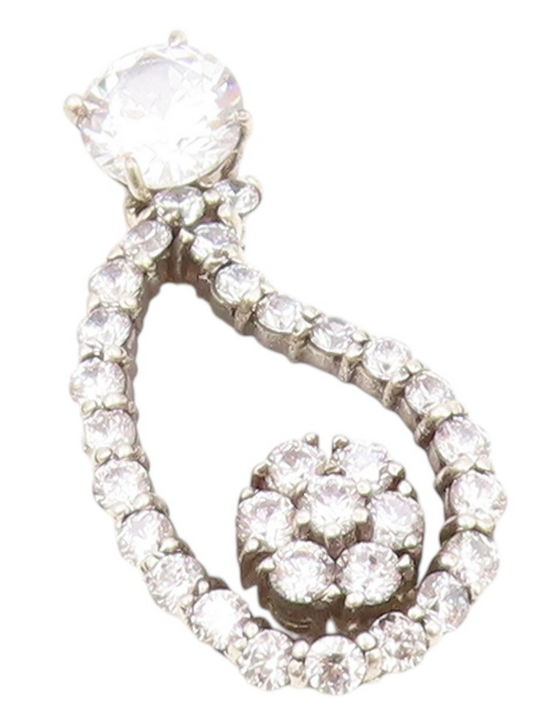 925 Sterling Silver  Vintage Sparkling Cubic Zirconia Floral Pendant  PT19753