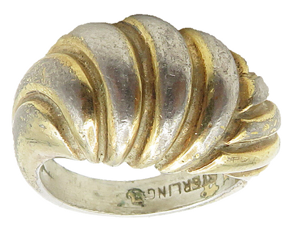 925 Sterling Silver  Vintage Fluted Dome Petite Band Ring Sz 4.5  RG15698