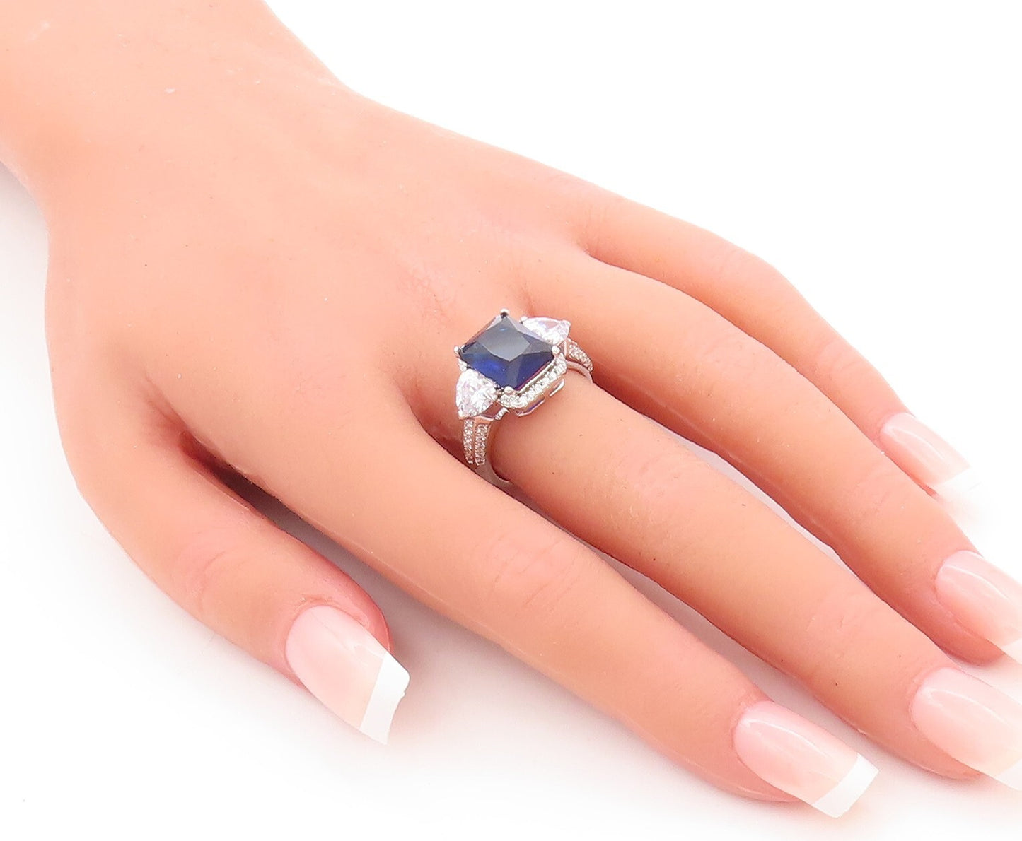 925 Sterling Silver Vintage Ring Rectangle Sapphire Halo CZ Framed  Sz 7 RG29369