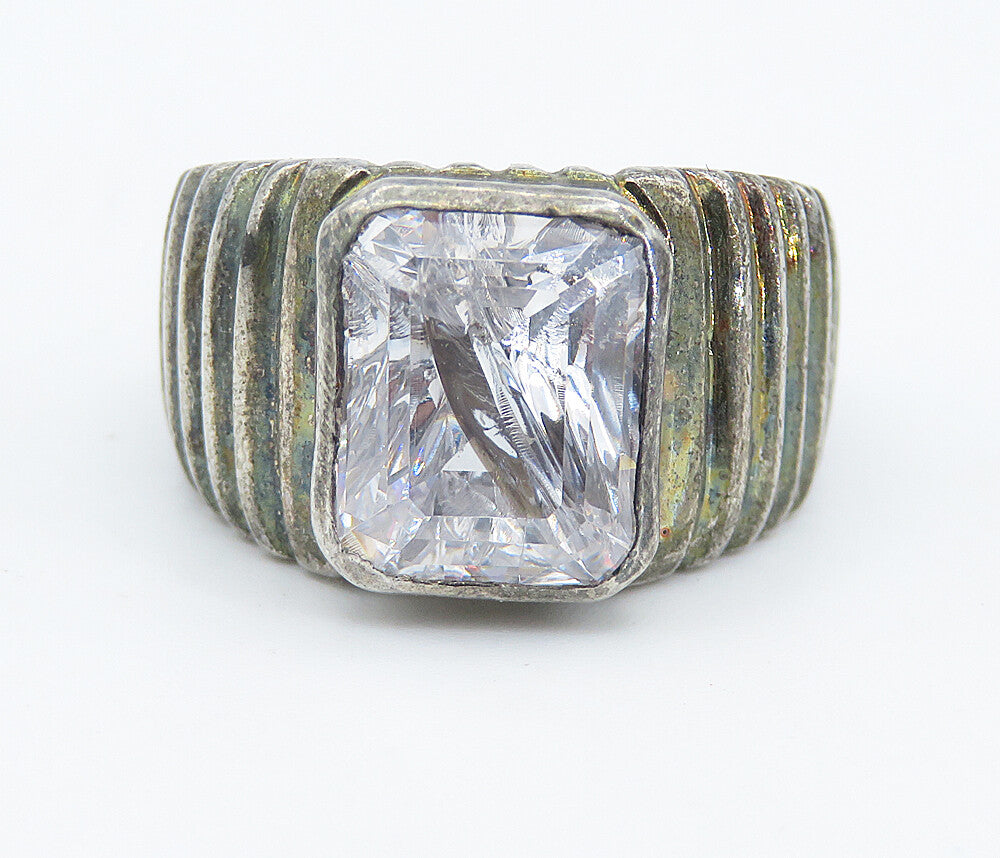 925 Sterling Silver  Vintage Cubic Zirconia Graduated Band Ring Sz 7  RG8367