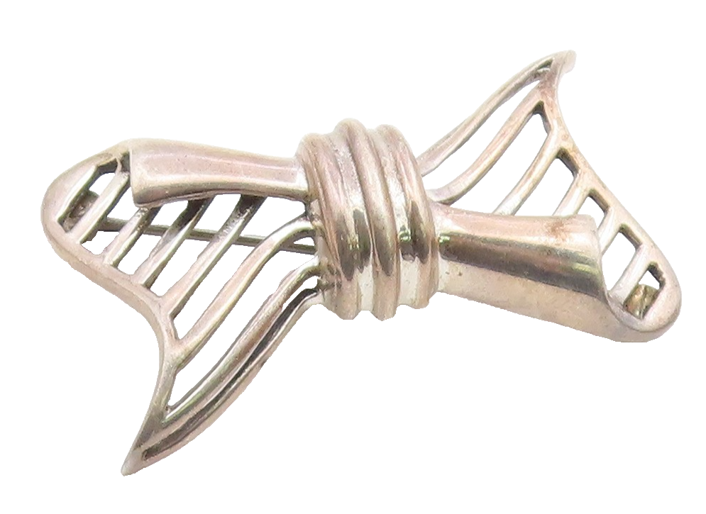 925 Sterling Silver  Vintage Shiny Cutout Bow Tie Motif Brooch Pin  BP4305