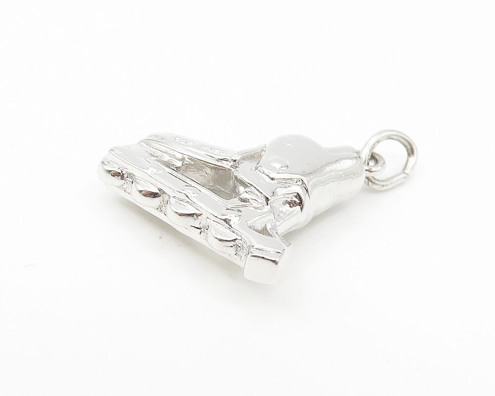 925 Sterling Silver  Vintage Shiny Rollerblade Skates Sports Pendant  PT9026