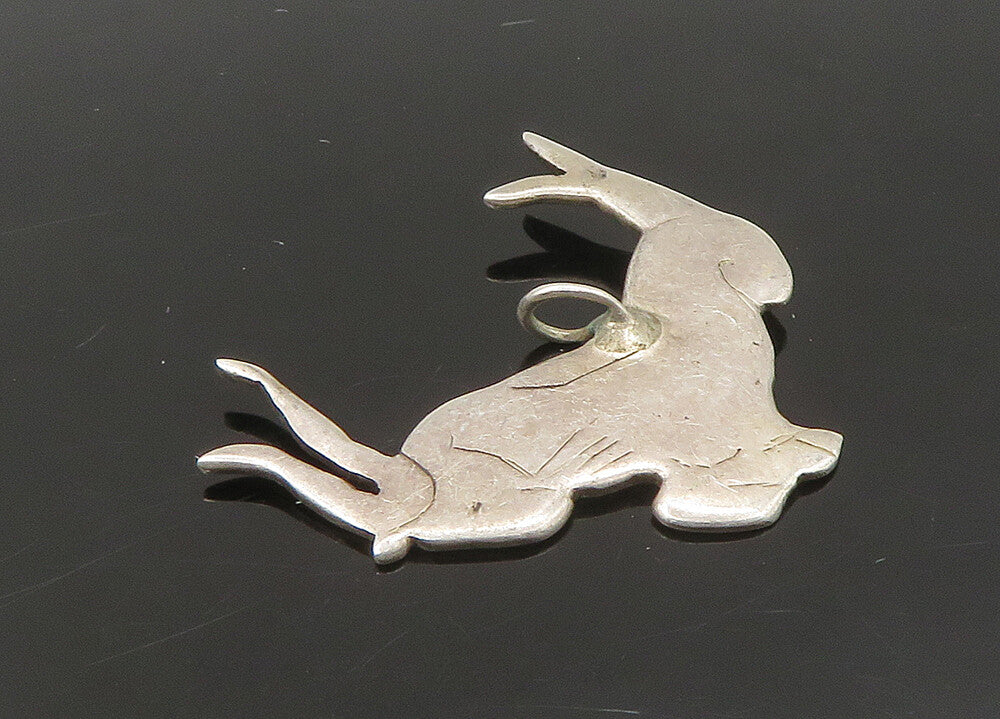 925 Sterling Silver  Vintage Horned Animal Etched Detail Pendant  PT18969