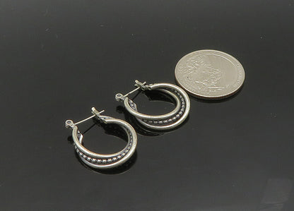 925 Sterling Silver  Vintage Petite Split Shank Round Hoop Earrings  EG10295