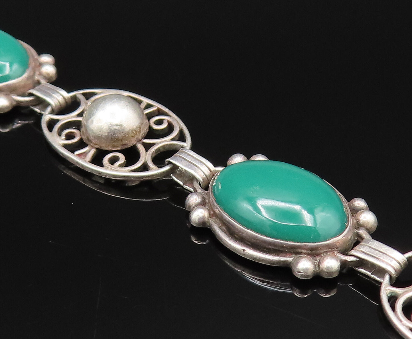 MORALES MEDRANO 925 Silver  Vintage Green Onyx & Bead Ball Bracelet  BT9678