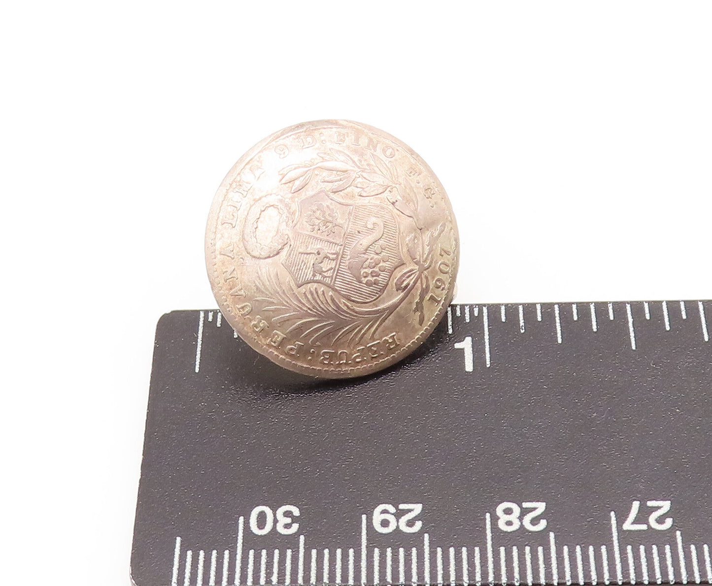 925 Sterling Silver  Vintage Etched 1907 School Symbol Round Earrings  EG12737