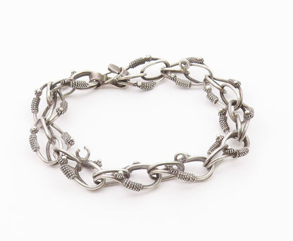 925 Silver Vintage Interlocking Rope Wrapped Twisted Circle Bracelet BT9545