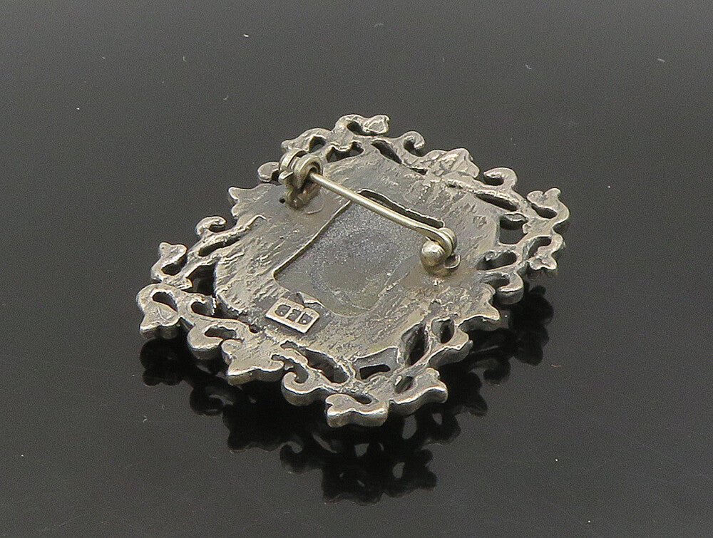 925 Sterling Silver  Vintage Black Onyx Floral Vine Border Brooch Pin  BP9304