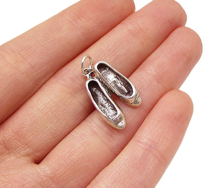 925 Sterling Silver  Vintage Woman's Pair Of Shoes Charm Pendant  PT1835