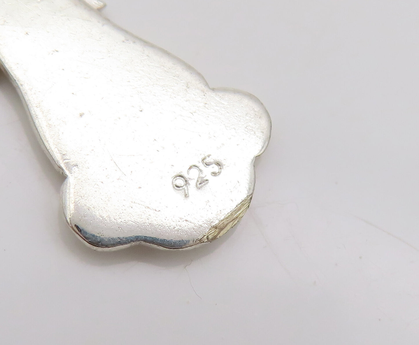 925 Sterling Silver  Vintage Hammered Cross Cut Fish Back Pendant  PT22362