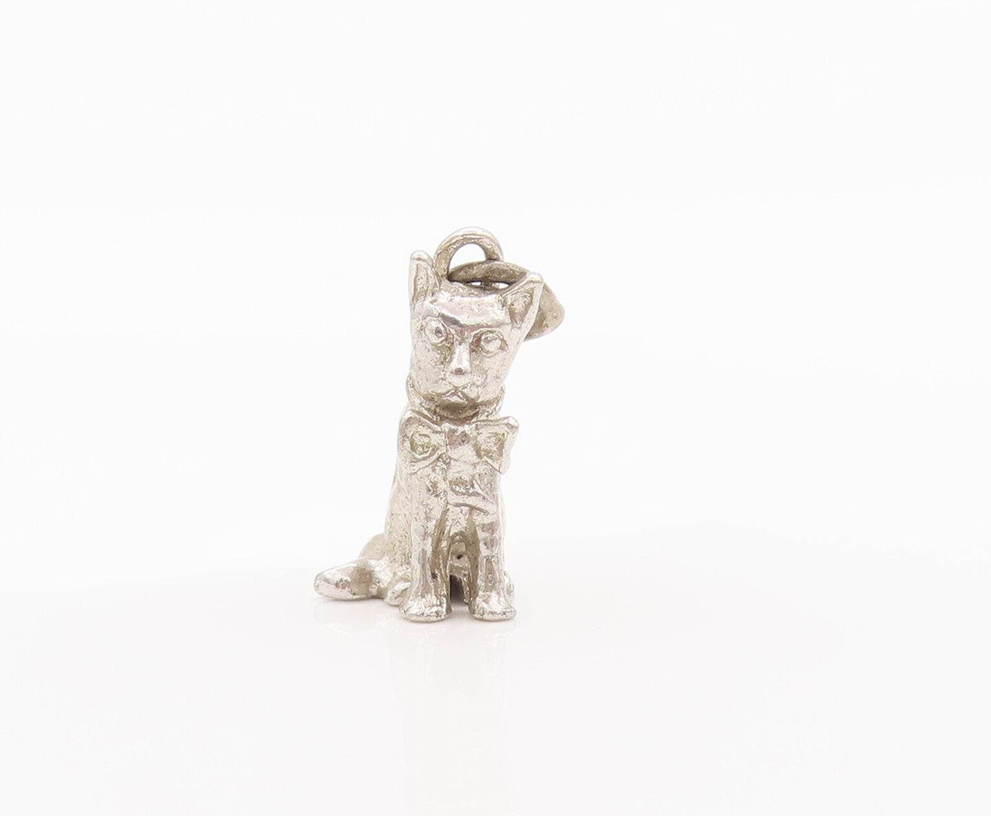 925 Sterling Silver Vintage Pendant Minimalist 3D Carved Sitting Pet Cat PT22658
