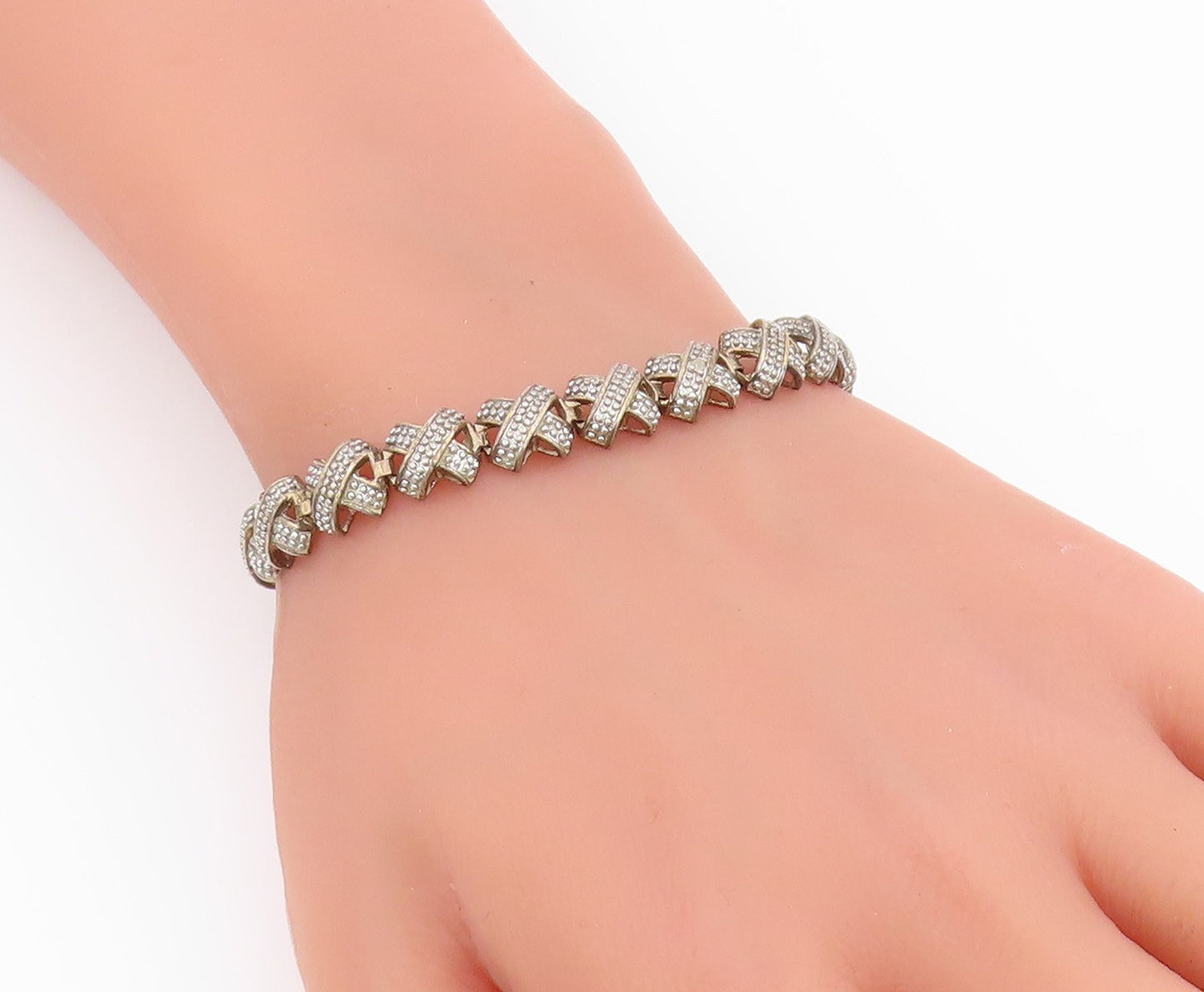 925 Sterling Silver  Vintage Topaz Accented X Link Chain Bracelet  BT5168