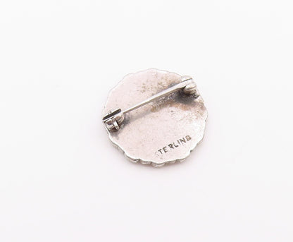925 Sterling Silver  Vintage Petite Enamel Detail Brooch Pin  BP7914