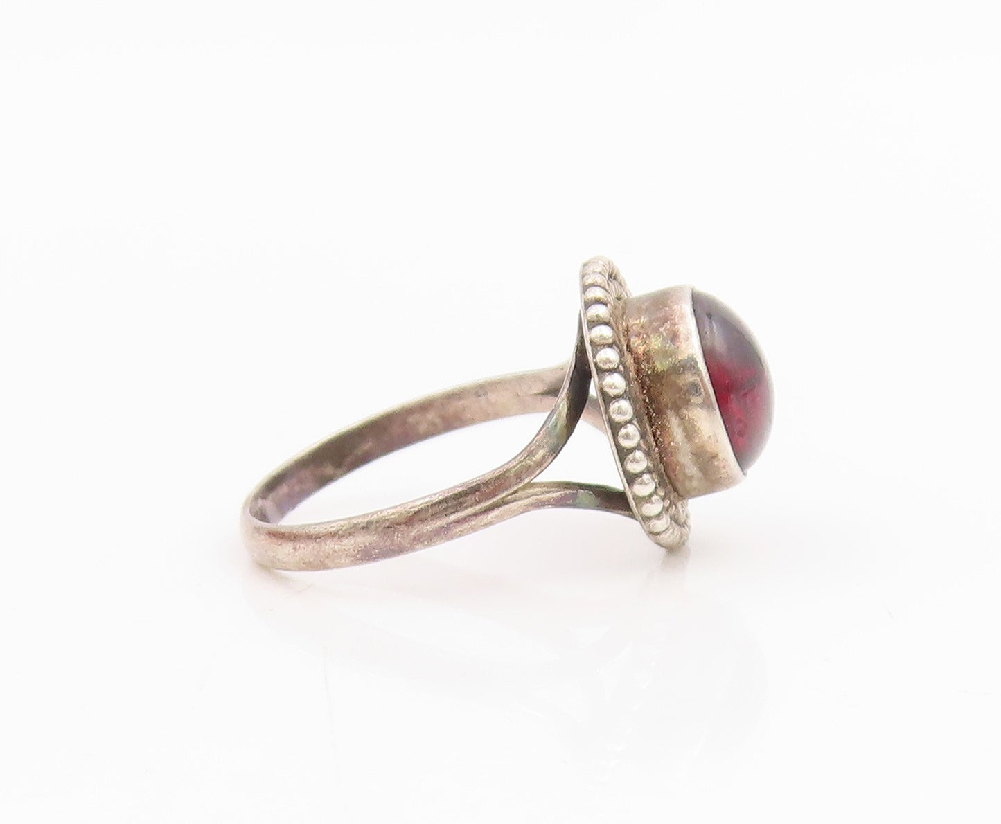 925 Sterling Silver Vintage Ring Cabochon Garnet Halo Rope Border Sz 5.5 RG34816