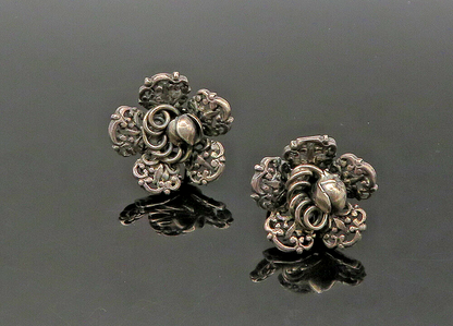 925 Sterling Silver  Vintage Antique Flower Motif Non Pierce Earrings  EG10819