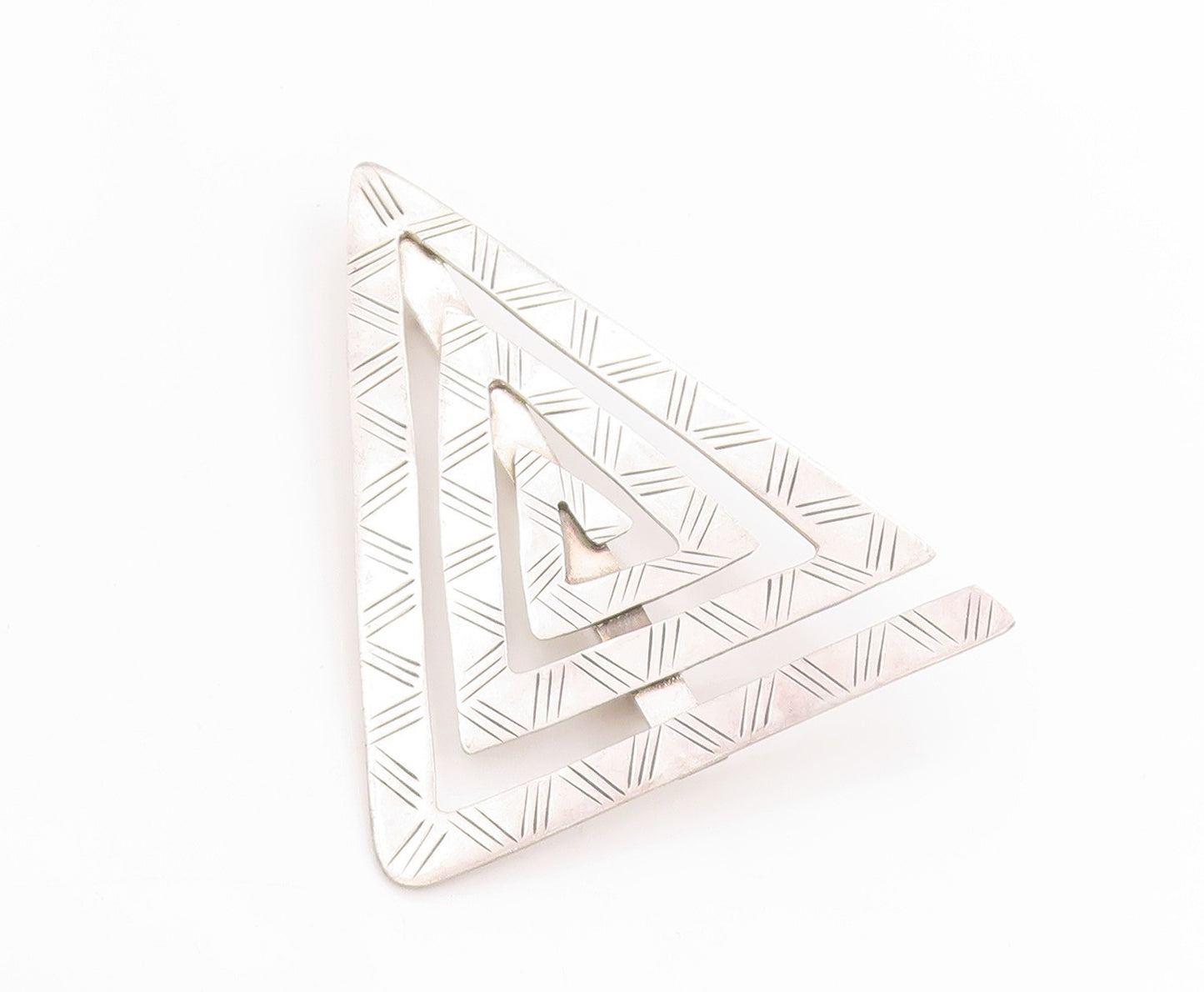 925 Sterling Silver Vintage Brooch Grooved Geometric Nested Triangles  BP11839