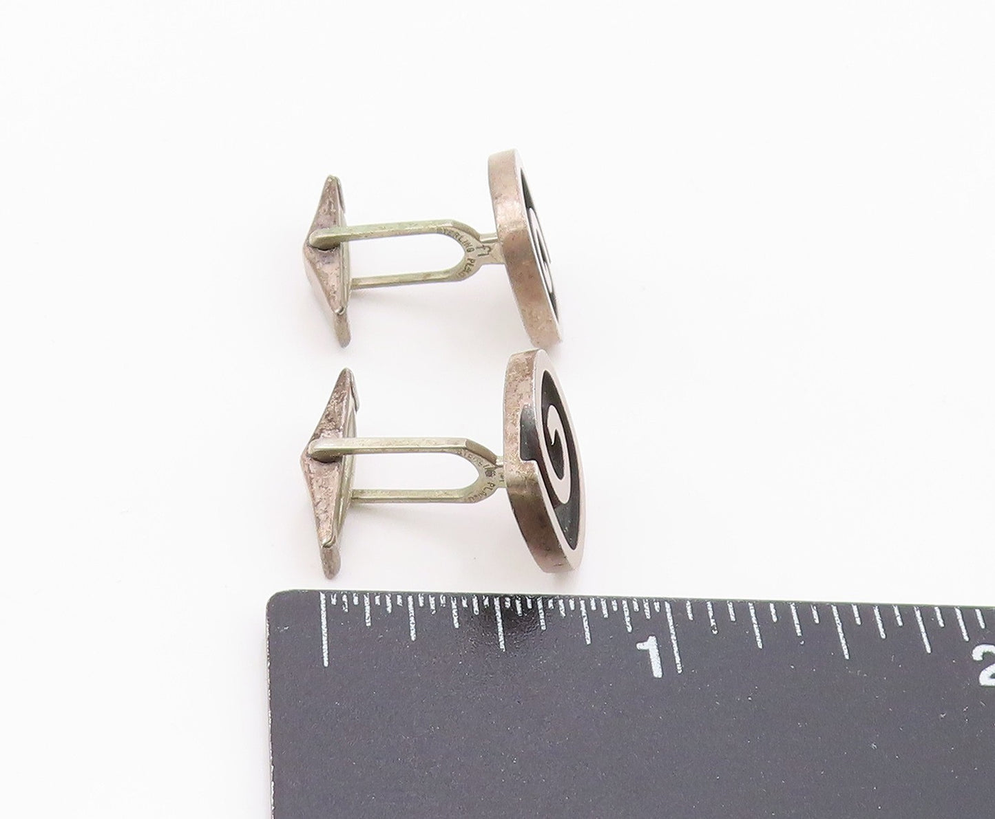 FI 925 Sterling Silver  Vintage Oxidized Spiral Design Cufflinks  TR3170