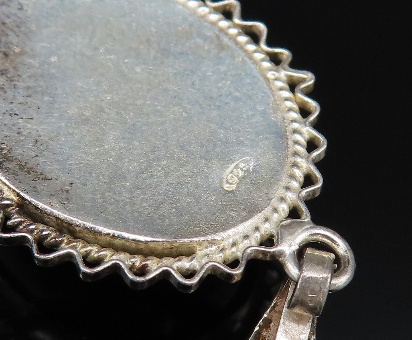 925 Silver  Vintage Wavy & Twisted Rope Edge Chrysocolla Pendant  PT21458