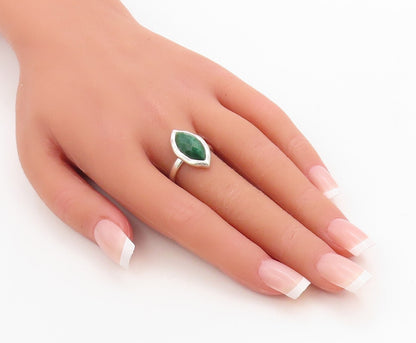925 Sterling Silver Vintage Ring Marquise Cut Green Gemstone  Sz 7  RG30551