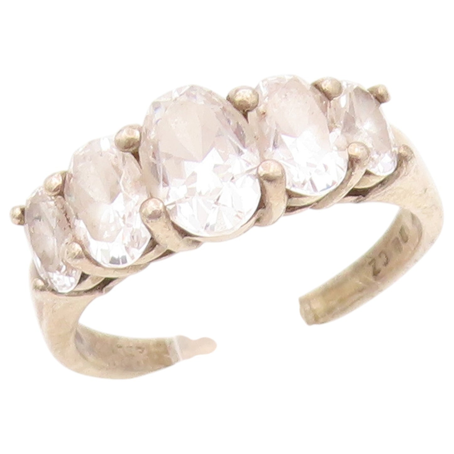 925 Sterling Silver Vintage Ring Elegant Oval Cut White Topaz Band Sz 7 RG36448