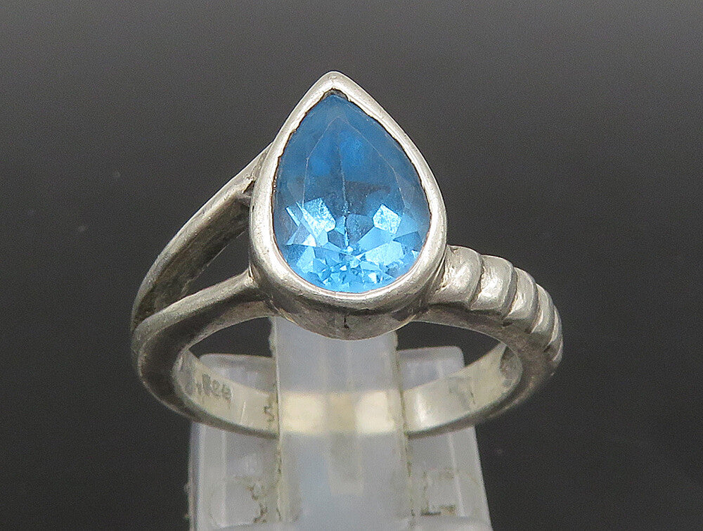 925 Sterling Silver  Vintage Tear Drop Blue Topaz Band Ring Sz 6.5  RG23713