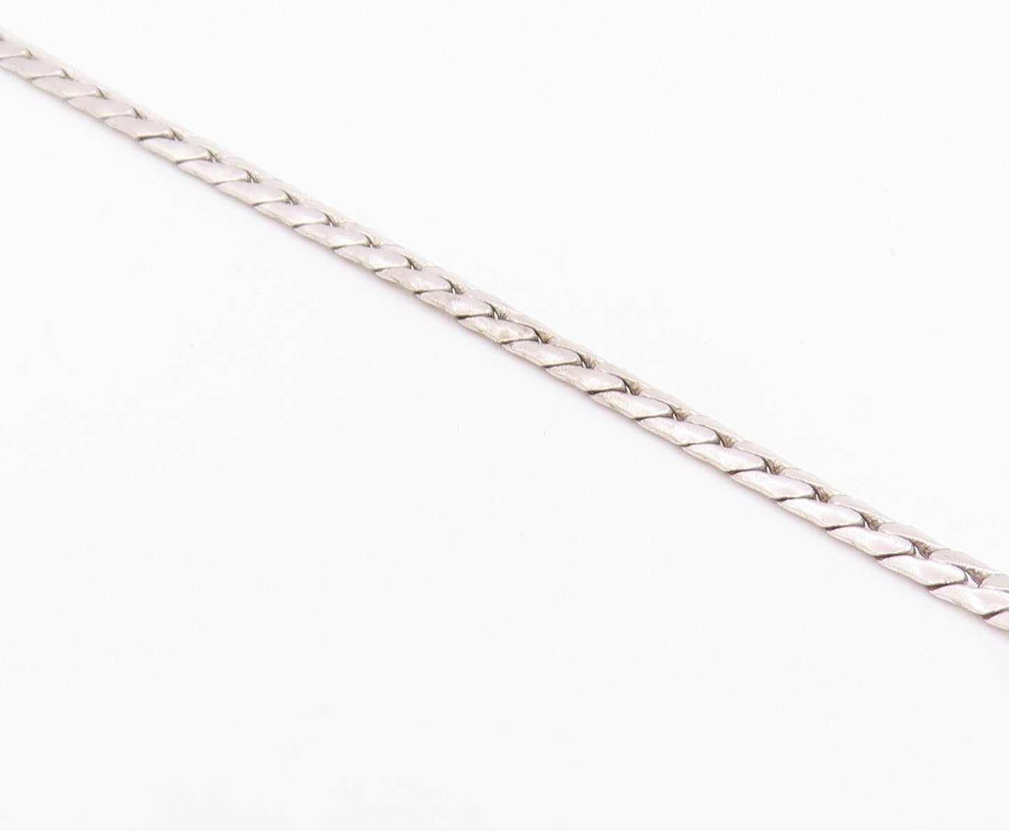 925 Sterling Silver Vintage Necklace Genuine Diamonds Elegant Oval Link  NE4755