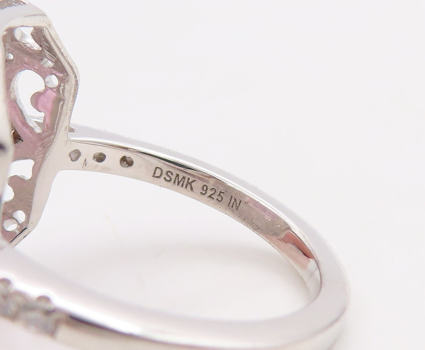925 Sterling Silver Vintage Ring Rectangle Light Pink Halo White CZ Sz 7 RG30548