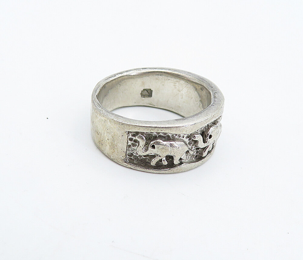 925 Sterling Silver Vintage Raised Elephant Pattern Band Ring Sz 6.5 RG4884
