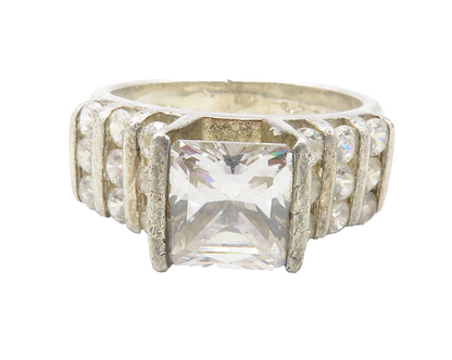 925 Sterling Silver  Vintage Bezel Set Cubic Zirconia Band Ring Sz 7.5 RG12072
