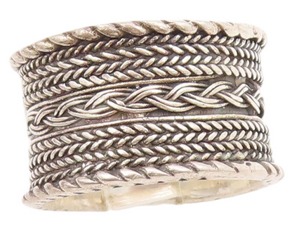 925 Sterling Silver Vintage Ring Designer Breaded Design Etched  Sz 5.5  RG33003