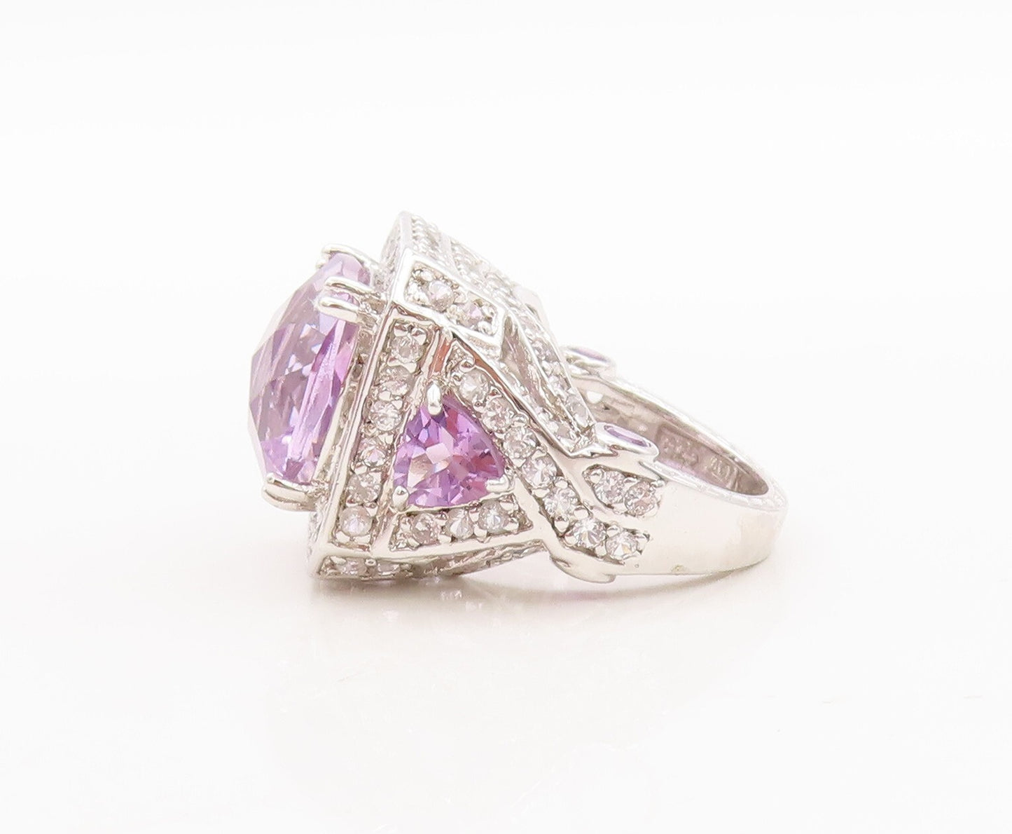 925 Sterling Silver Vintage Ring Carved Square Cut Amethyst Topaz  Sz 7  RG29457