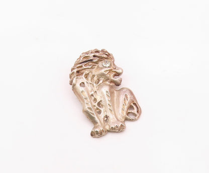 925 Sterling Silver  Vintage Topaz Diamond Cut Sitting Lion Pendant  PT15779