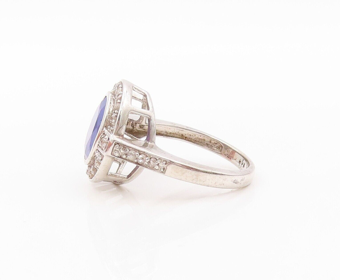 925 Sterling Silver Vintage Ring Oval Tanzanite Halo Diamonds  Sz 7  RG30182
