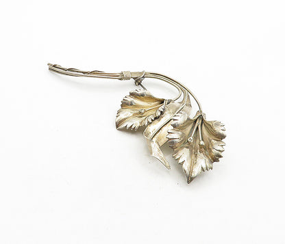 925 Sterling Silver  Vintage Sculpted Flower Bunch Motif Brooch Pin  BP1442