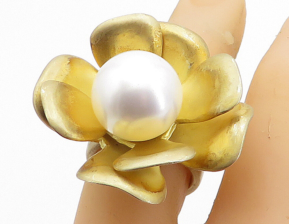 925 Sterling Silver  Vintage Pearl Sculpted Flower Cocktail Ring Sz 6  RG5642