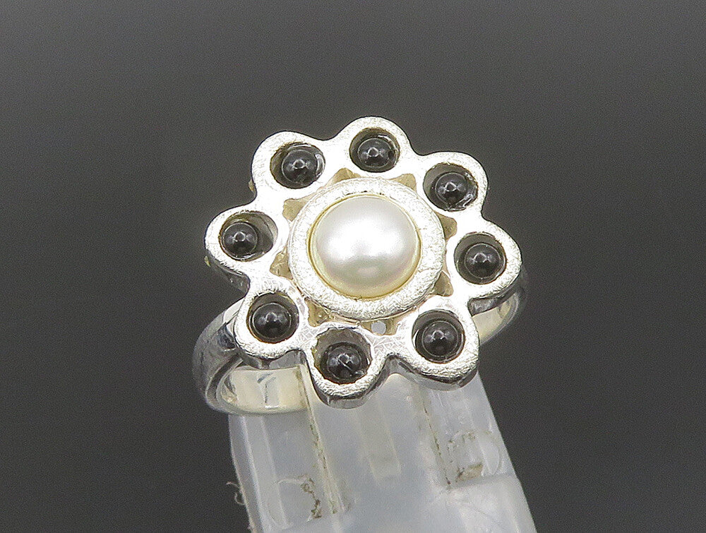 925 Sterling Silver  Vintage Cultured Pearl & Onyx Flower Ring Sz 7  RG24448