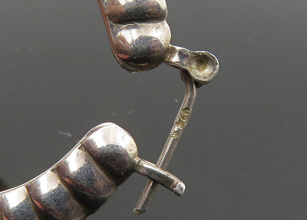 925 Sterling Silver  Vintage Shiny Hollow Scalloped Hoop Earrings  EG11184
