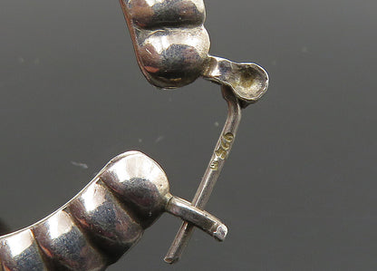 925 Sterling Silver  Vintage Shiny Hollow Scalloped Hoop Earrings  EG11184