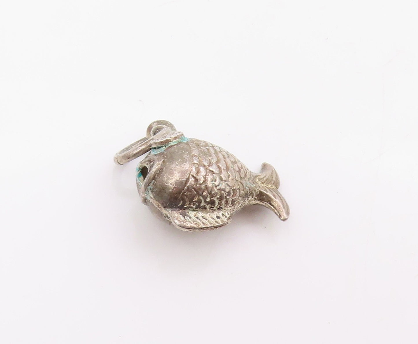 925 Sterling Silver Vintage Pendant Etched Nautical Lucky Koi Fish Charm PT25750