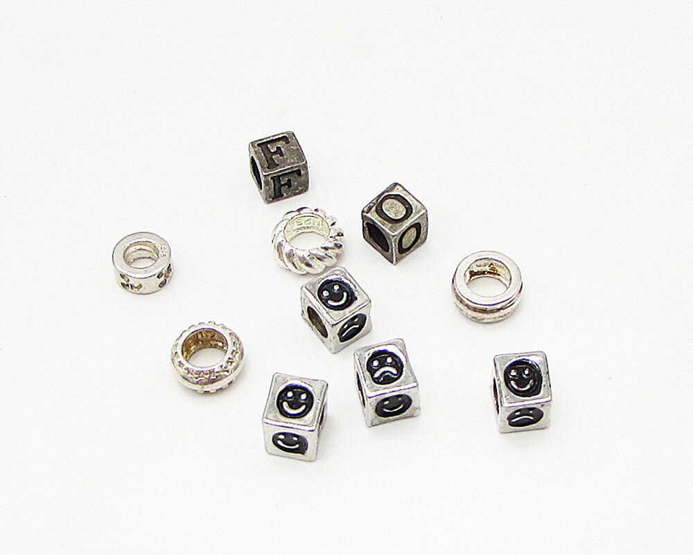 925 Sterling Silver  Vintage F O Initial Blocks & Smiley Disney Charms  TR1001