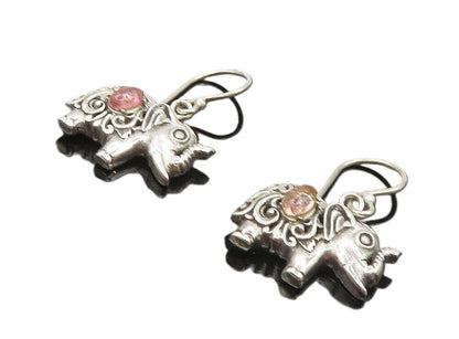 925 Sterling Silver  Vintage Petite Amethyst Elephant Dangle Earrings  EG4740