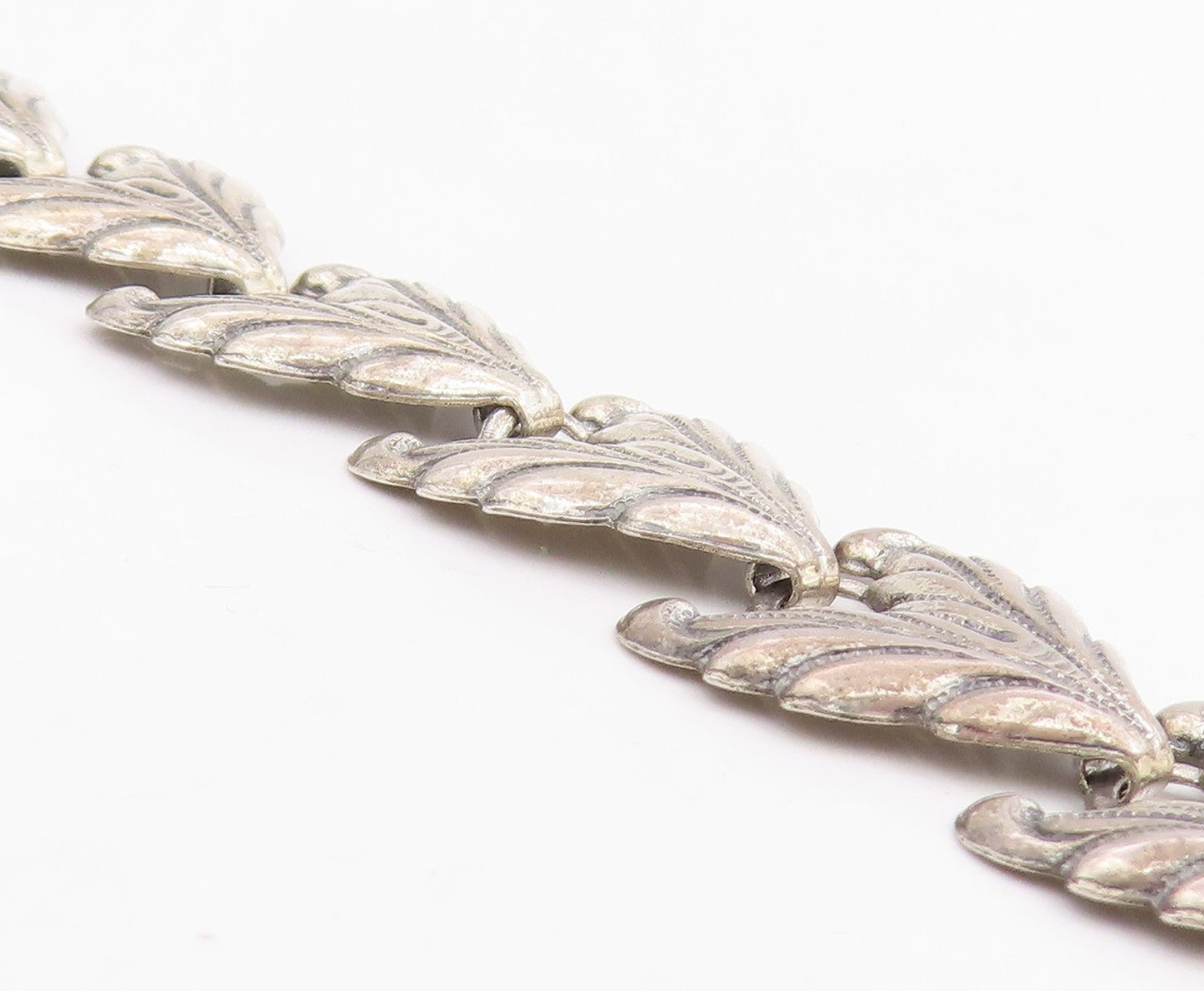 925 Sterling Silver Vintage Necklace DANECRAFT Etched Leaf Motif Collar  NE4761