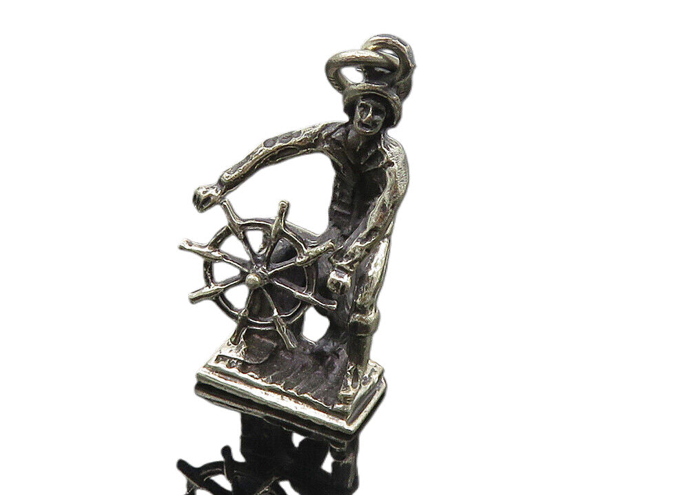 BEAU 925 Sterling Silver  Vintage Petite Man & Ship Wheel Pendant  PT7784