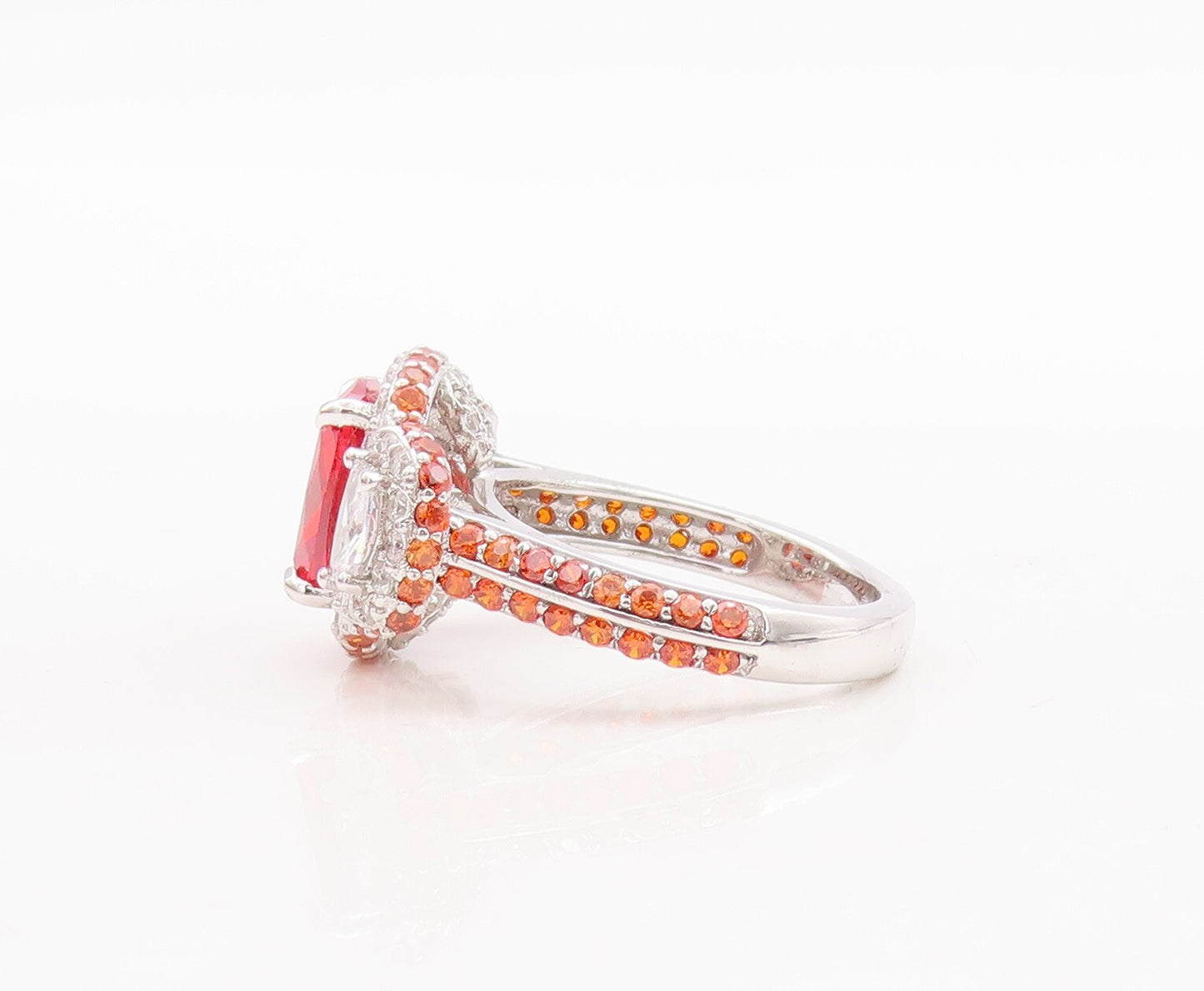 925 Sterling Silver Vintage Ring Designer Orange Red & White CZ  Sz 7  RG29505